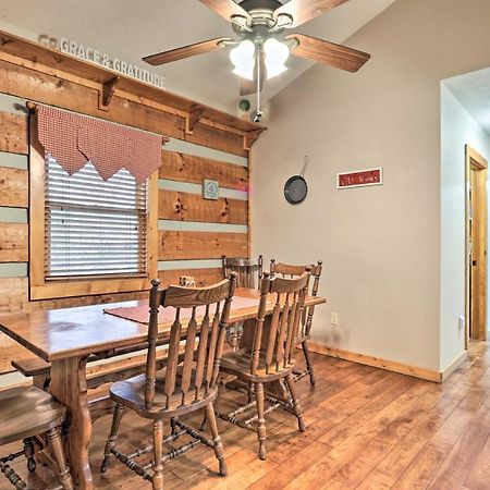 Pigeon Forge Cabin With Hot Tub, 12 Mi To Dollywood! Екстериор снимка
