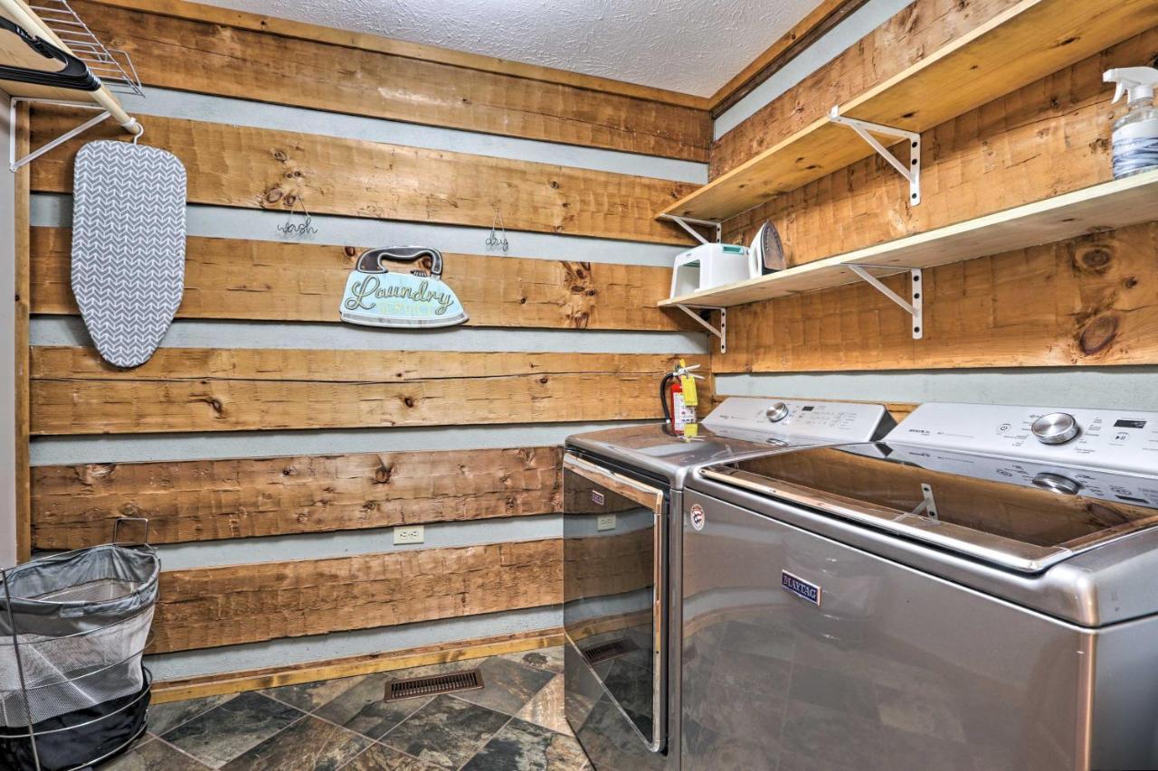 Pigeon Forge Cabin With Hot Tub, 12 Mi To Dollywood! Екстериор снимка