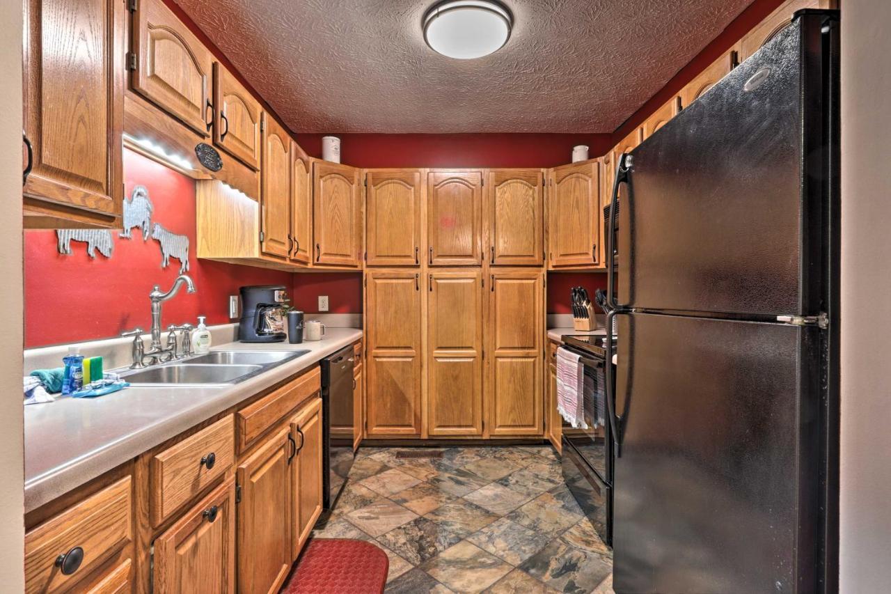Pigeon Forge Cabin With Hot Tub, 12 Mi To Dollywood! Екстериор снимка